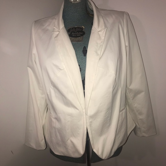White Worthington Blazer - Picture 1 of 3